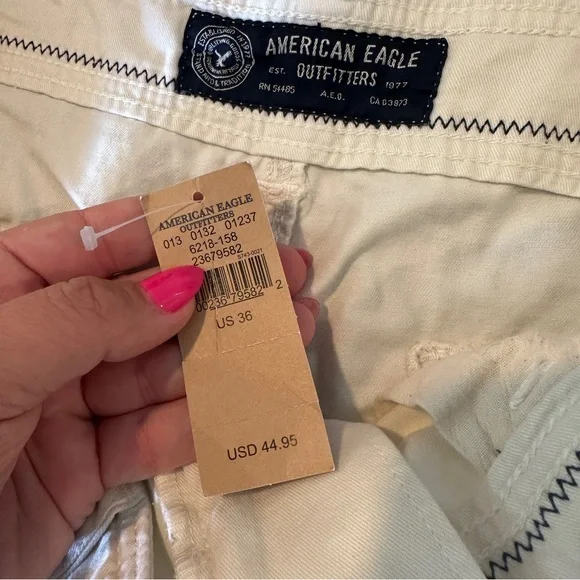 American Eagle Outfitters Casual Long Length 12” Inseam Cargo Short Cream 36 NWT - Picture 3 of 6